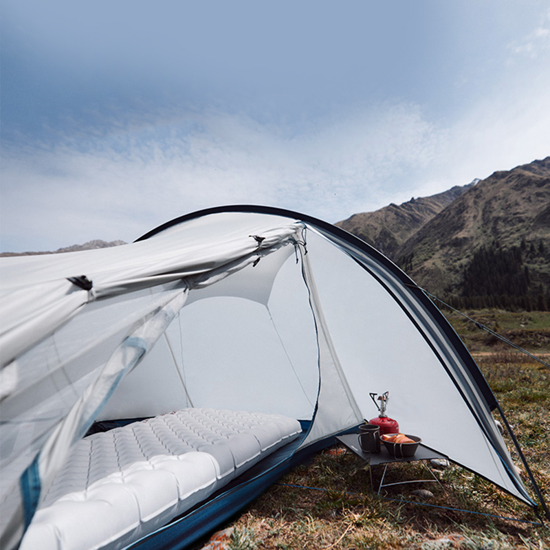 Lightweight Tunnel Tent